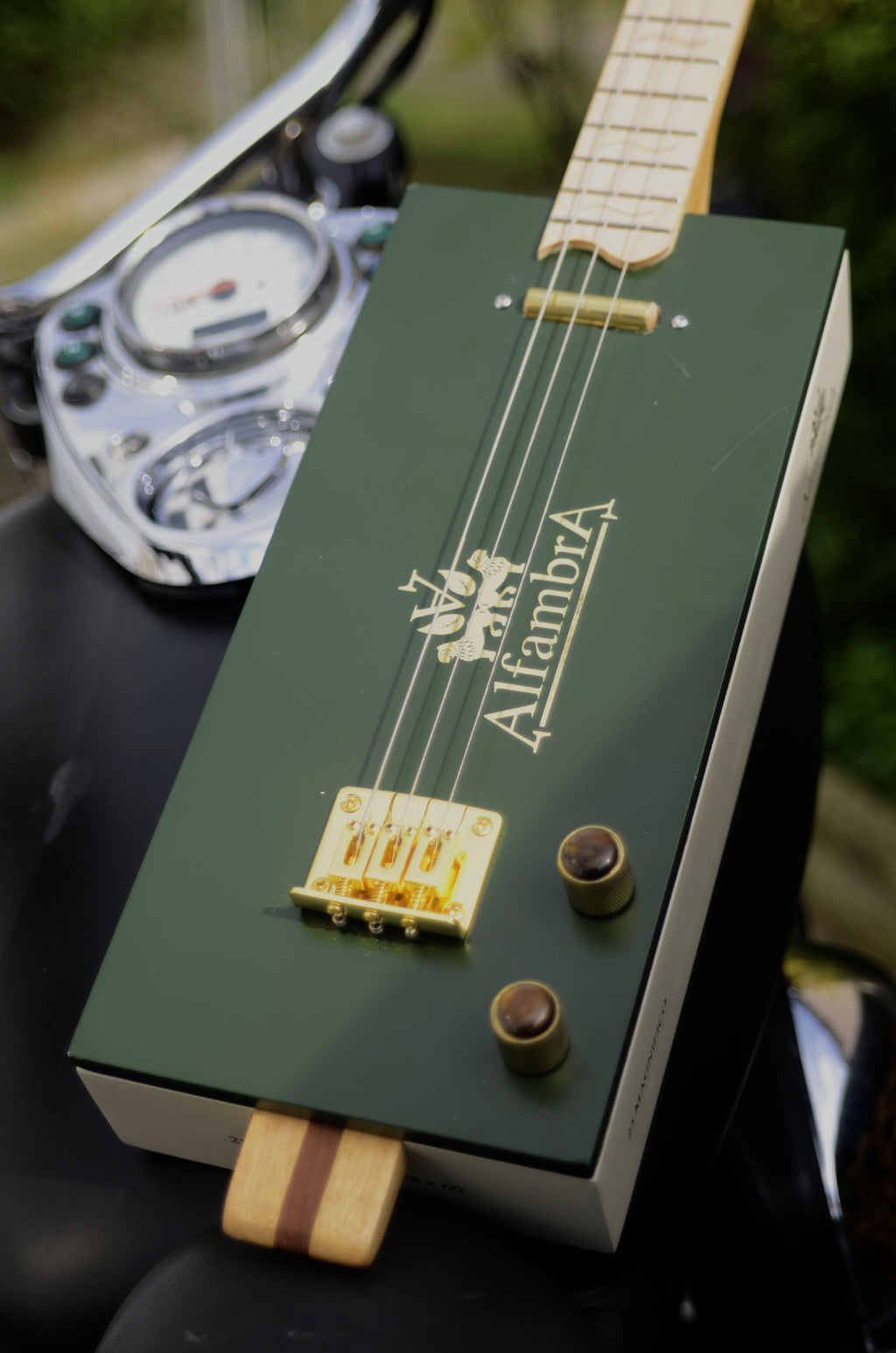 cigarbox #6 Alfambra Lipstick