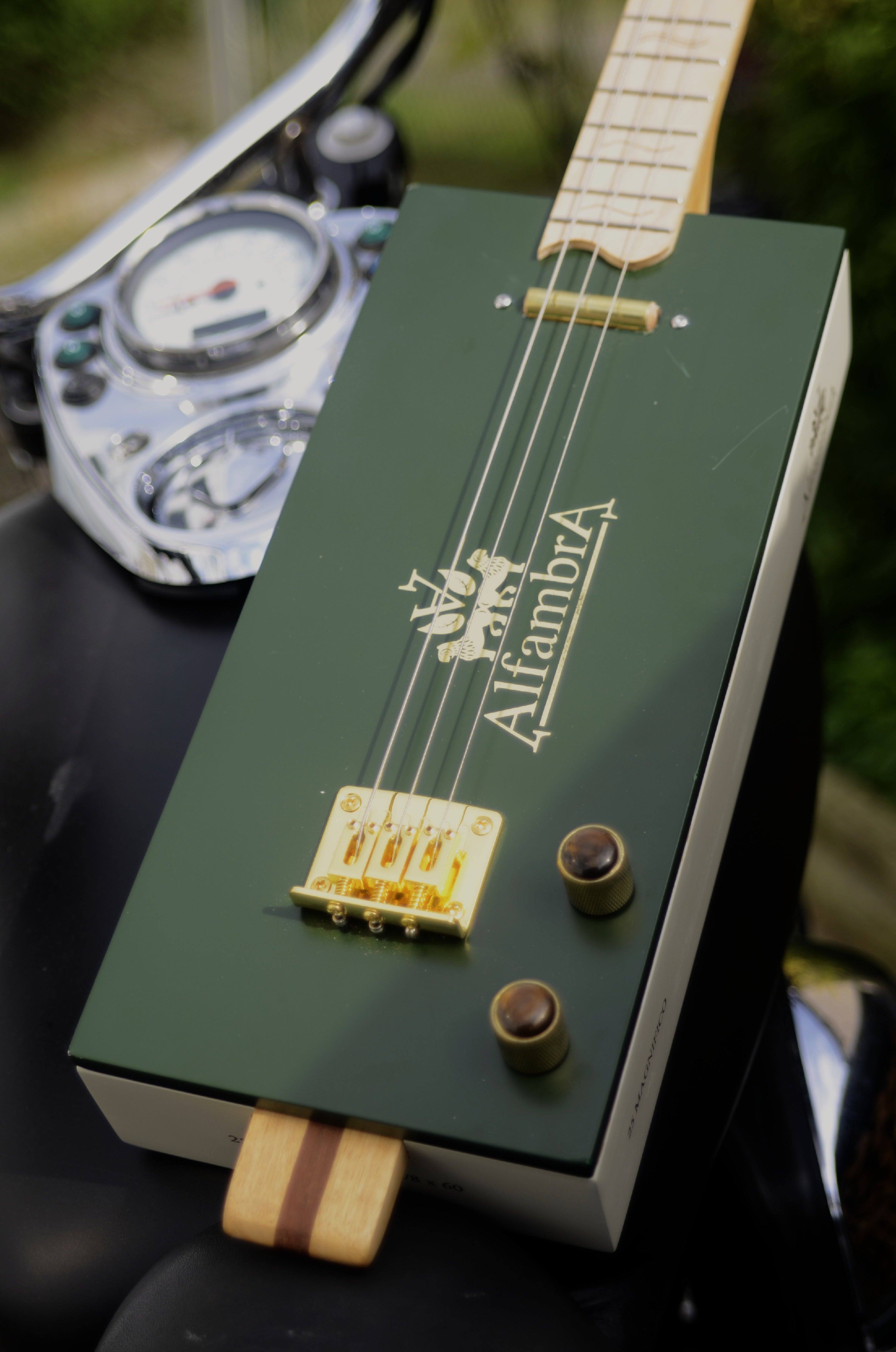 cigarbox #6 Alfambra Lipstick